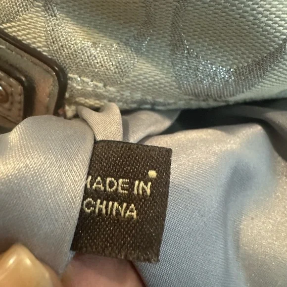 Coach handbag - Picture 16 of 16